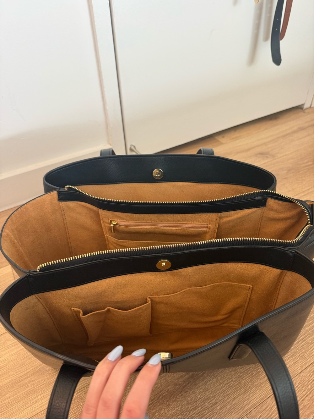 Freja Paloma Tote - Picture 3 of 3